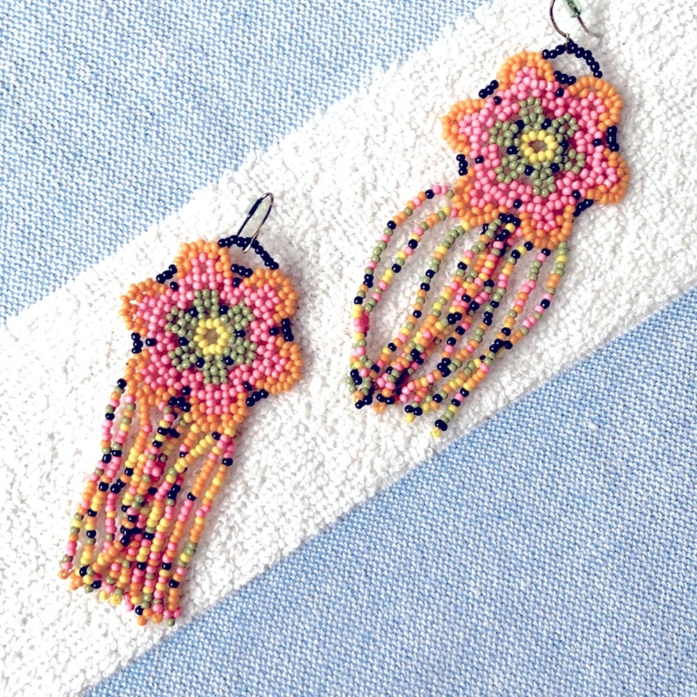 Beaded Earrings 🧡💖💛💚🖤